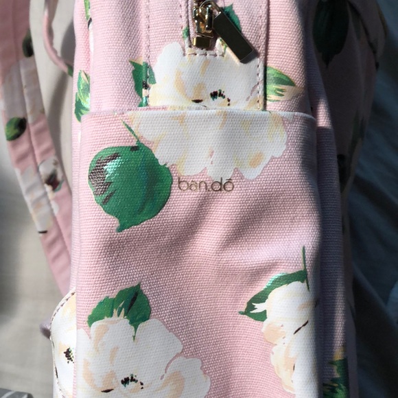 Bando Backpack - Picture 3 of 3